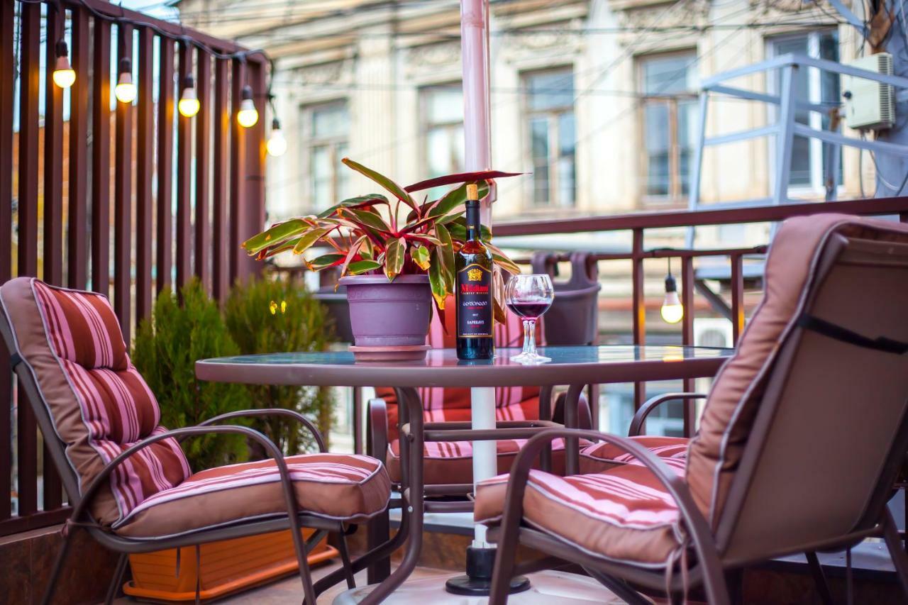 Shiny Avlabari Apartment Tiflis Exterior foto